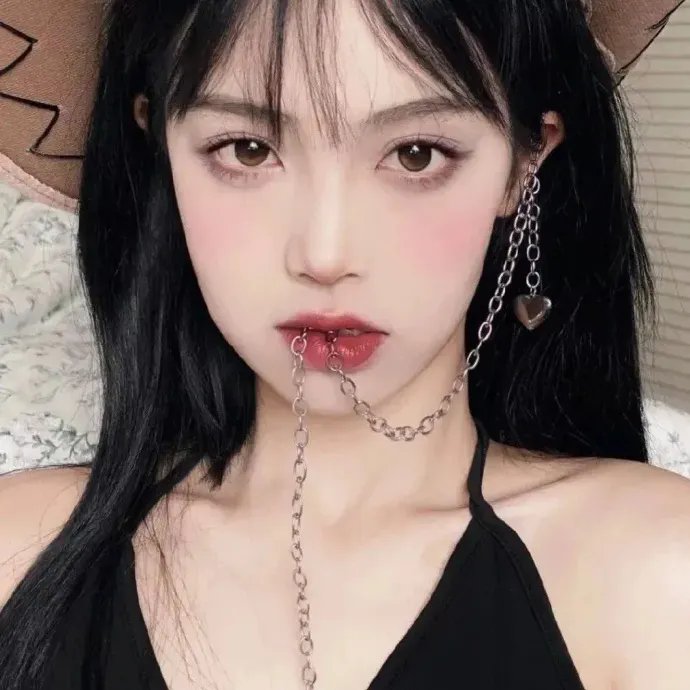 量产型璃子-最后的模型女子的人生组装记-